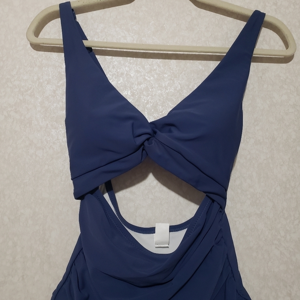 CHARMO..Blue One Piece Swimsuit with Cutout and V-Neck..size:S - Picture 3 of 12
